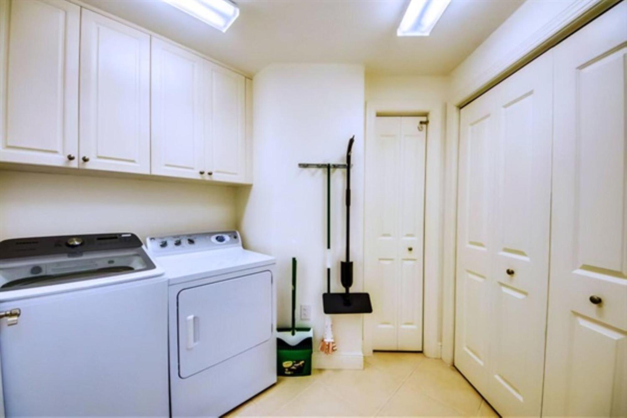 Vista Del Mar At Cape Harbour Marina, 10Th Floor Luxury Condo, King Bed, Views! Cape Coral Extérieur photo