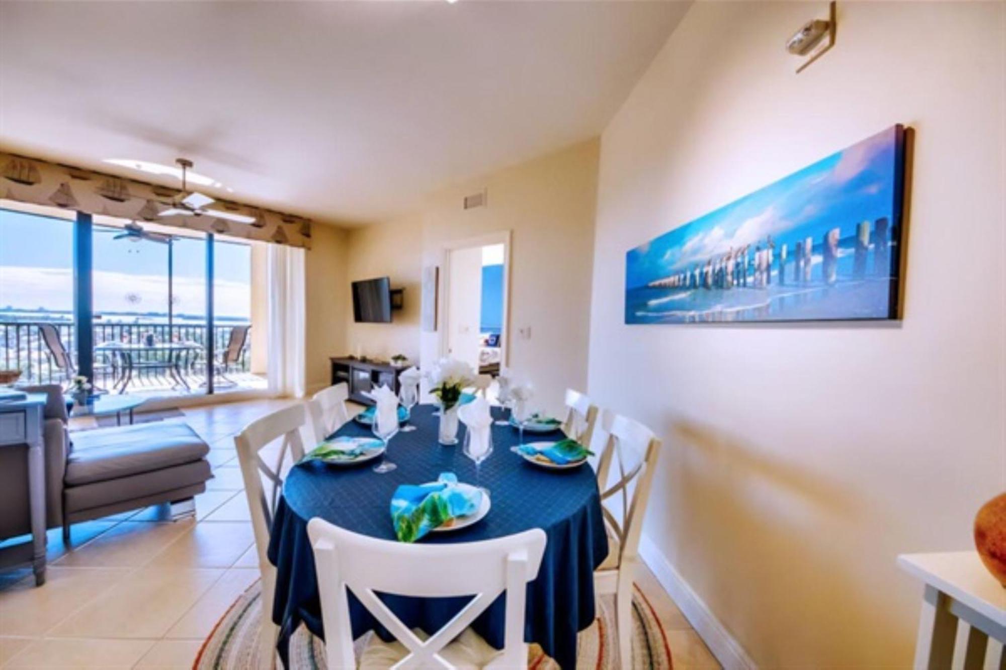 Vista Del Mar At Cape Harbour Marina, 10Th Floor Luxury Condo, King Bed, Views! Cape Coral Extérieur photo