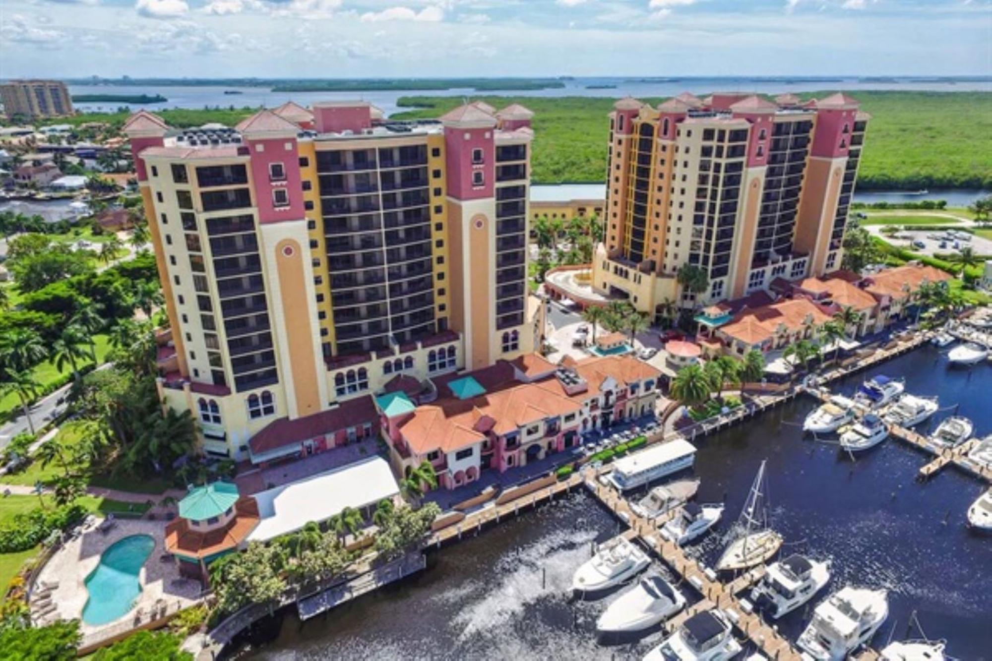 Vista Del Mar At Cape Harbour Marina, 10Th Floor Luxury Condo, King Bed, Views! Cape Coral Extérieur photo