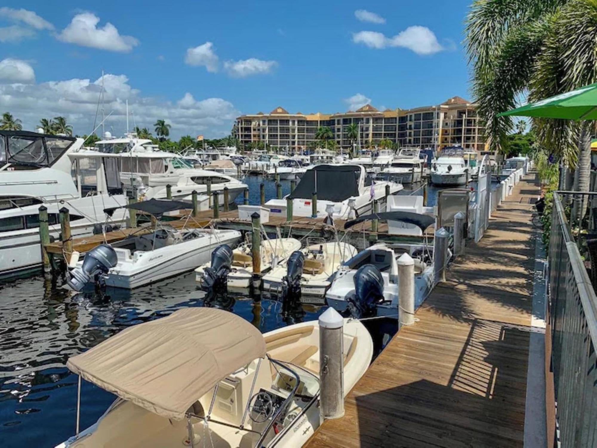 Vista Del Mar At Cape Harbour Marina, 10Th Floor Luxury Condo, King Bed, Views! Cape Coral Extérieur photo