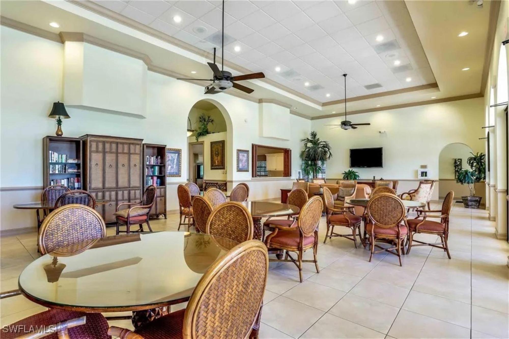 Vista Del Mar At Cape Harbour Marina, 10Th Floor Luxury Condo, King Bed, Views! Cape Coral Extérieur photo