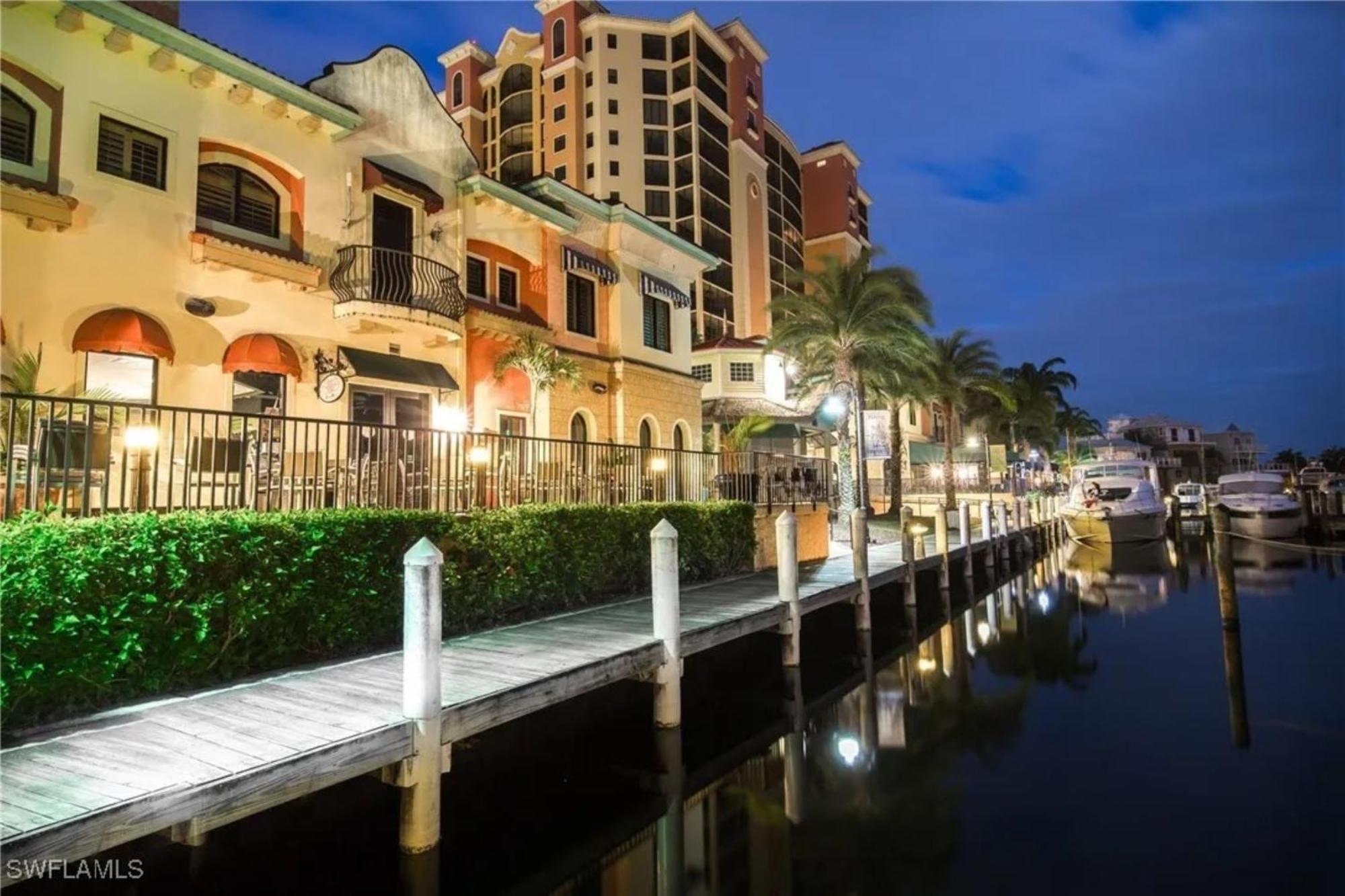 Vista Del Mar At Cape Harbour Marina, 10Th Floor Luxury Condo, King Bed, Views! Cape Coral Extérieur photo
